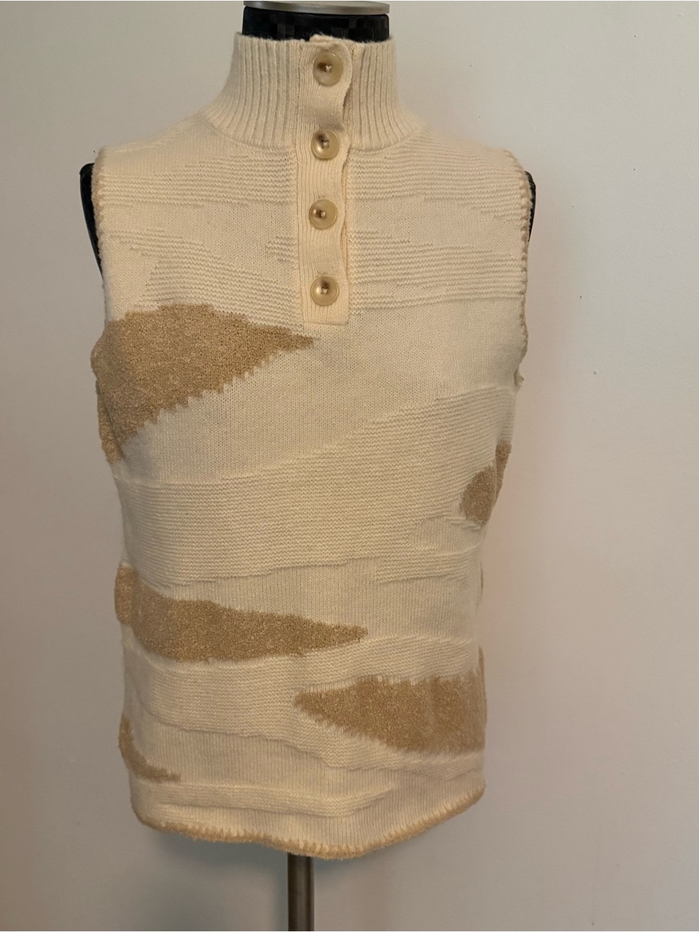 Simorra Cream Vest